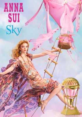 Anna Sui Sky: аромат с претензией на грандиозность