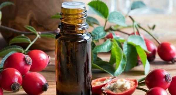 9 удивительных преимуществ эфирного масла шиповника для здоровья