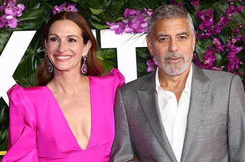 Джордж Клуни с женой Амаль и Джулия Робертс посетили премьеру фильма "Билет в рай" в Лос-Анджелесе